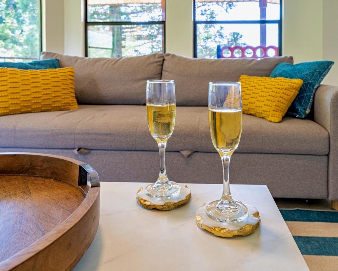 Secluded Mtn Top Family Haven W/Views Spa & Arcade Three Rivers Luaran gambar