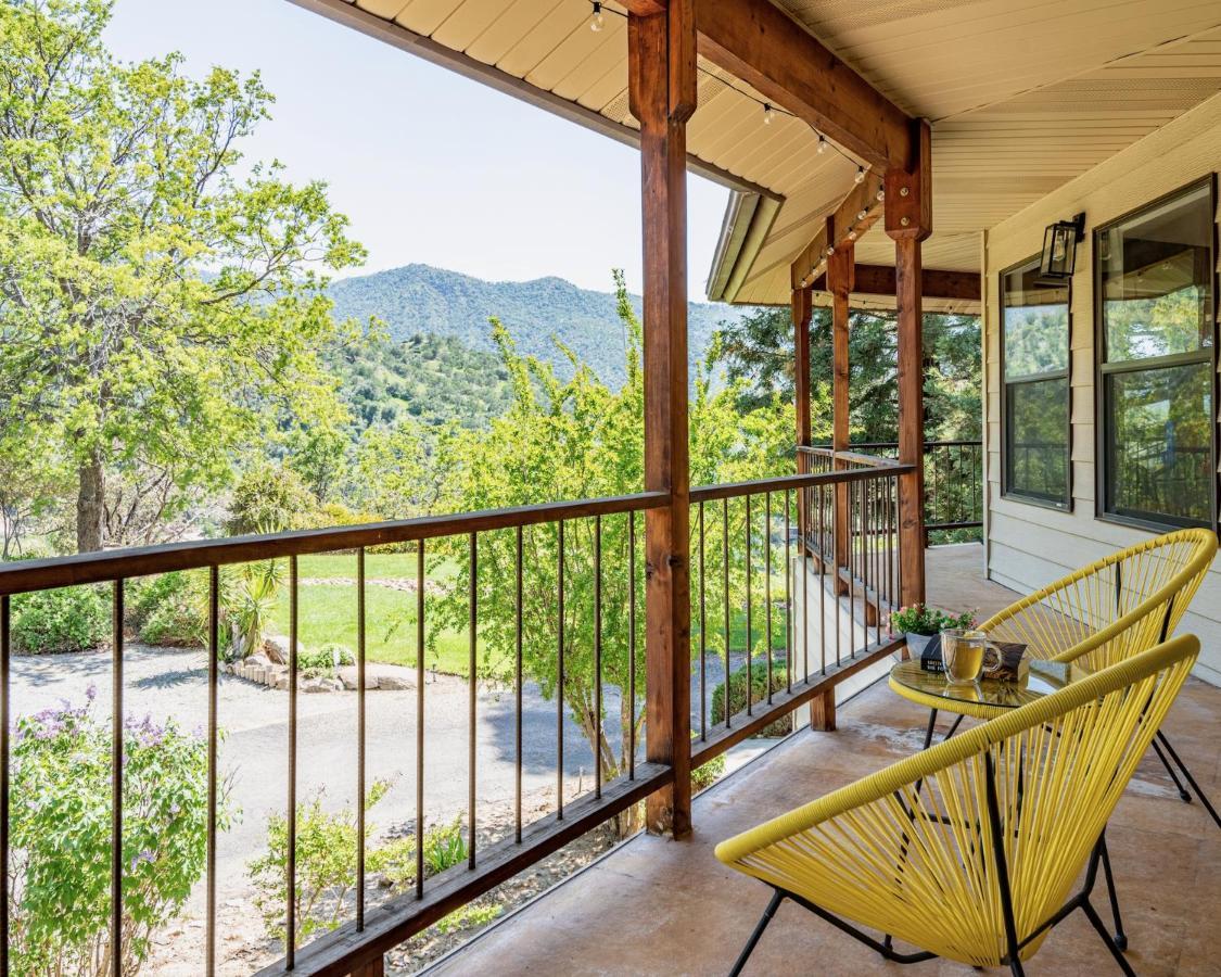 Secluded Mtn Top Family Haven W/Views Spa & Arcade Three Rivers Luaran gambar