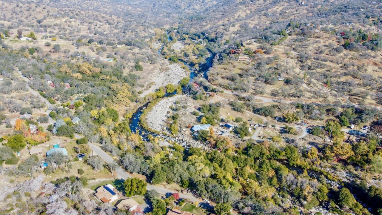 Secluded Mtn Top Family Haven W/Views Spa & Arcade Three Rivers Luaran gambar